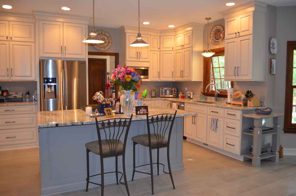 Manor House Kitchens. Custom Cabinets for Kitchen, Bathroom, Bar